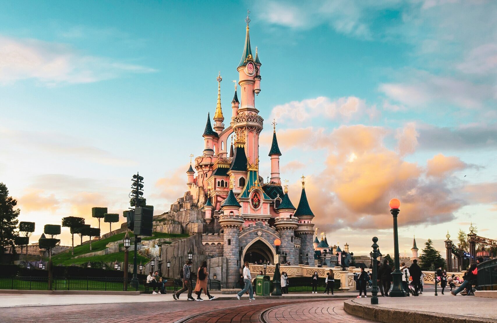10 Best Family-Friendly Activities In Paris